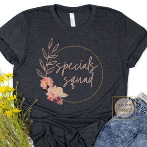 スペシャルティーチャーシャツ、スペシャルスクワッドTシャツ、スペシャリストティーチャーシャツ、スペシャルチームTシャツ、フローラルティーチャーチームシャツ、スペシャルシャツ