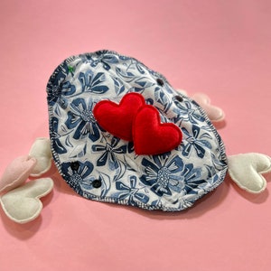 Woman’s Menstrual pad Heavy Flow/ Valentine’s floral print/Organic Cotton Core/Waterproof Ecofriendly Absorbent PUL/Super soft cotton/soft