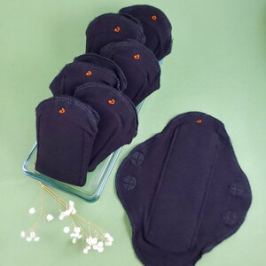 Organic Cotton Reusable Menstrual Pads Set of 4: Regular Flow