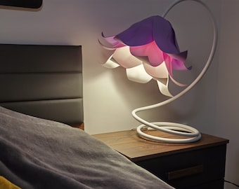 Schlichte Schreibtischlampe für ein gemütliches Zuhause, Mid Century Schreibtischlampe, rosa weiß und lila Tischlampe, unglaubliche Pendellampe