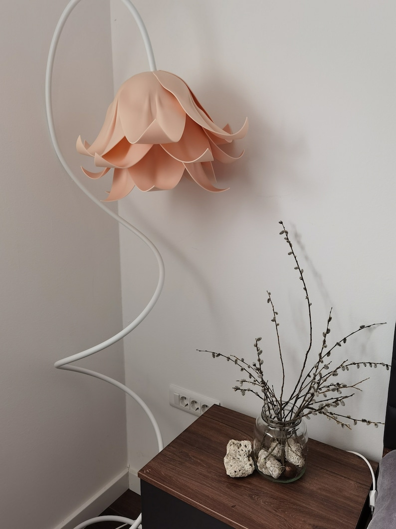 Modern floor lamp for warm,elegant home,Powder rose/beige standing lamp, bluebell shaped light shade, Unique housewarming or birthday gift, image 9