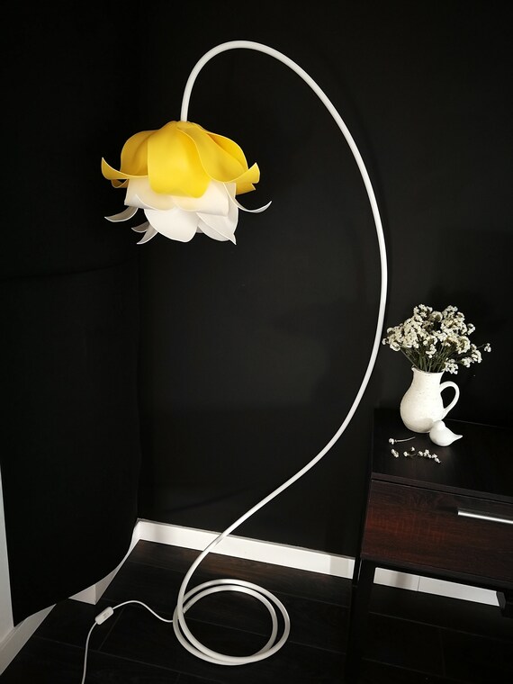 White flower floor sale lamp