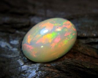 4.Ct Ethiopian Opal Oval Shape, Opal Cabochon, Natural Ethiopian Opal, Opal Jewelry, Opal Ring, Crystal Opal, welo opal