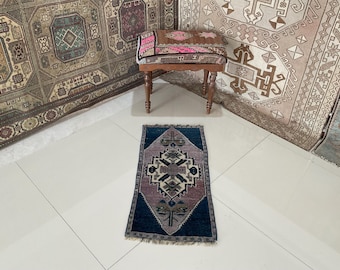1x3 Vintage Handgewebter Wollteppich, Lila Orientalischer Mini Läufer