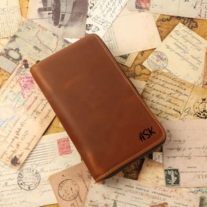 Personalized Leather Zipper Pen Case: Handmade Rustic Pencil Holder