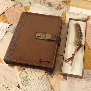 Diario in pelle personalizzato, diario con lucchetto e carta ricaricabile, regalo di laurea, diario di viaggio in pelle, quaderno con codice e penna a piuma