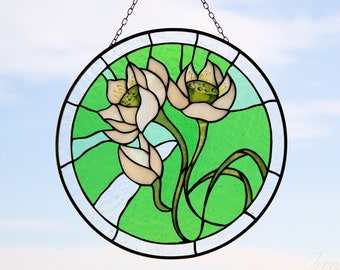 Weiße Lilien: Fensterbild, Fensterbild, Sonnenfänger, Sonnenfänger, Geschenk zum Muttertag
