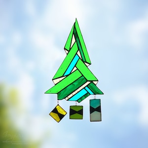 Stained Glass Pine Tree Suncatcher - Handgemachter Weihnachts- & Neujahrsdekor