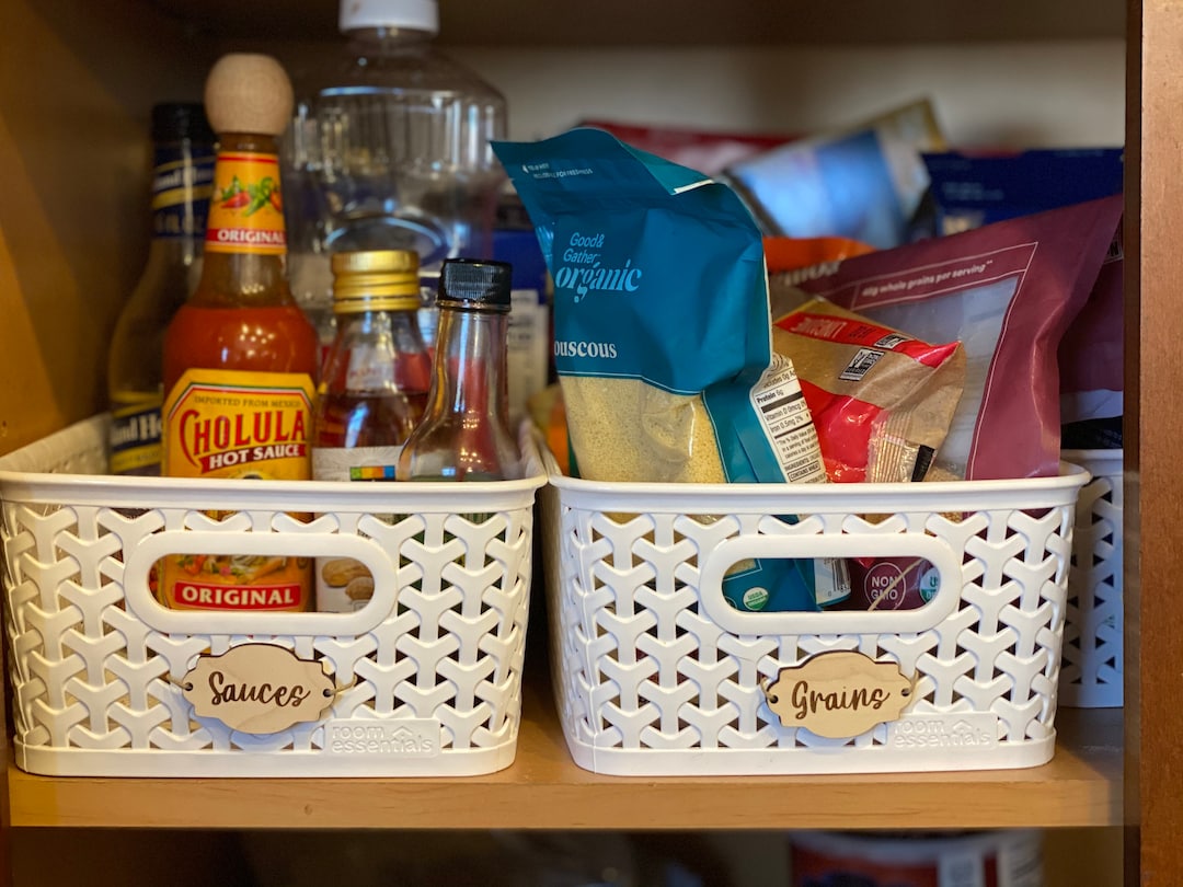 Custom Wooden Pantry Labels // Wood Kitchen Labels // Wood Pantry Bin Labels // Engraved Kitchen