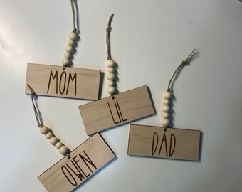 Wooden Name Tag with beads // Engraved Name Tag // Christmas Stocking Tag // Christmas Gift Tag // Christmas Name Ornament
