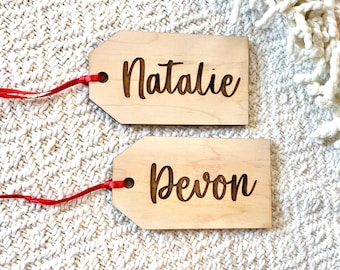 Wooden Name Tag // Engraved Name Tag // Christmas Stocking Tag // Christmas Gift Tag // Christmas Name Ornament