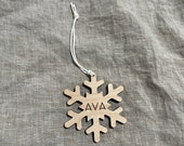 Wooden Snowflake Name Tag Engraved Snowflake Name Tag Snowflake Name Tag Custom gift Tag Wooden gift tag
