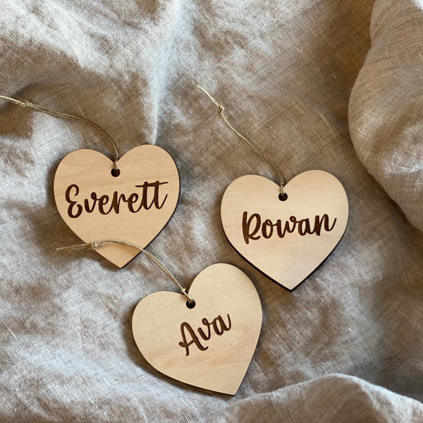 Wooden Heart Name Tag // Engraved Heart Name Tag // Wedding Labels // Valentine’s Day Name Tag // Baby Shower Gift Tags // Wedding Tags