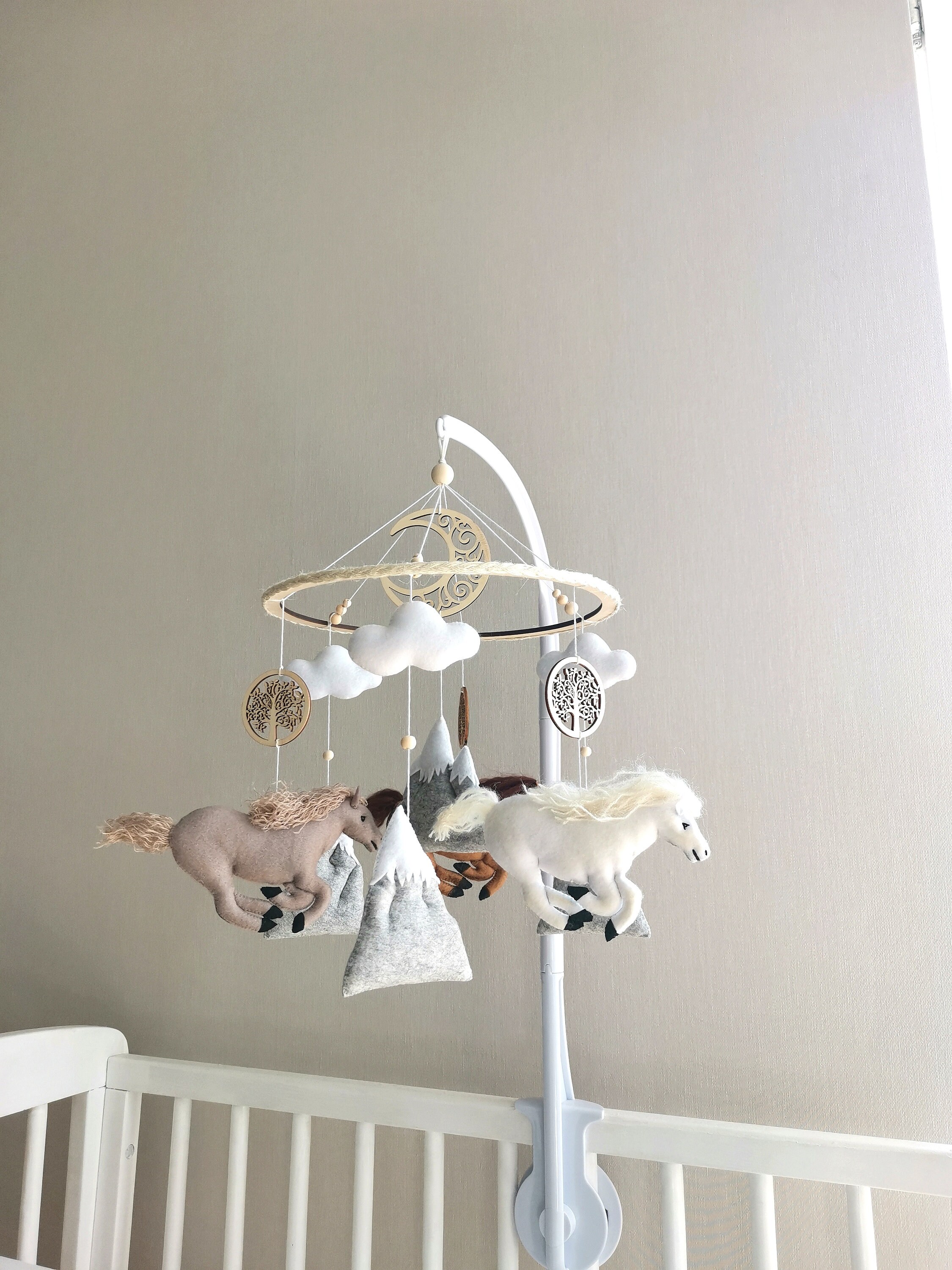 Hängendes Baby mobile Boho Baby mobile Mobile Pferde Etsy