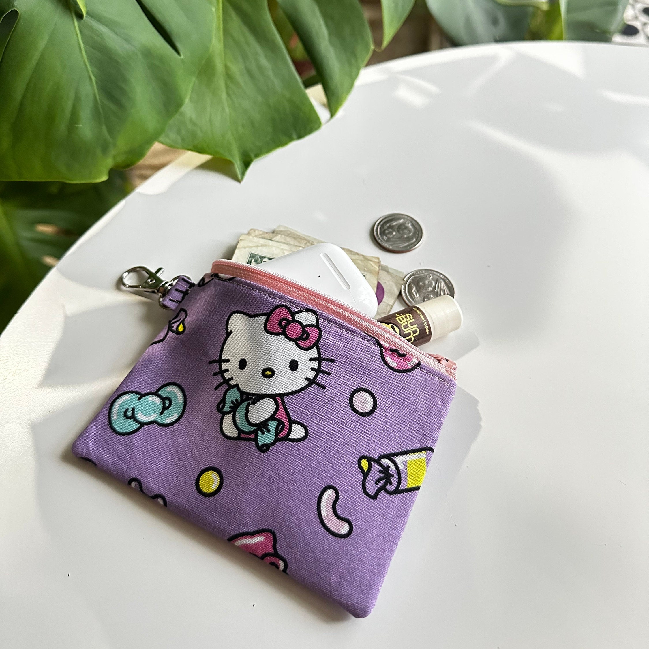 Hello Kitty Friend Hug Clasp Coin Purse