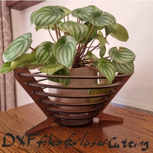 装飾、フルーツ、植木鉢、キャンドルなどに使えるスパイラルバスケット。レーザーカット専用のデジタルファイルです。