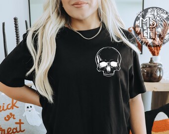 Skull shirt, skull black sweatshirt, Halloween Shirt, Spooky Sweatshirt, Goth Hoodie, Black Clothes, Spooky Babe, Alt Babe, Spooky Season