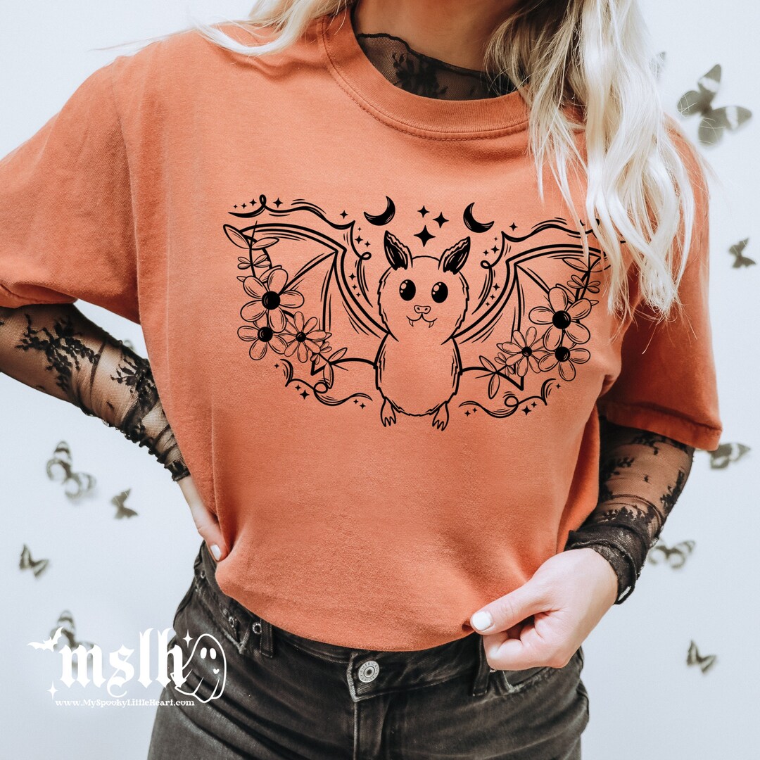 Floral Bat Shirt, It's Frickin Bats, Bat Shirt, Halloween Shirt, Spooky ...