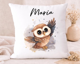 Personalized cushion with name // Baby shower gifts // Home decor // Custom cushion cover // Owl Hedwig Owl