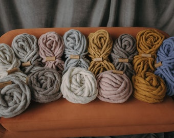 Super Bulky Handspun Wool Yarn: Chunky Felted Roving