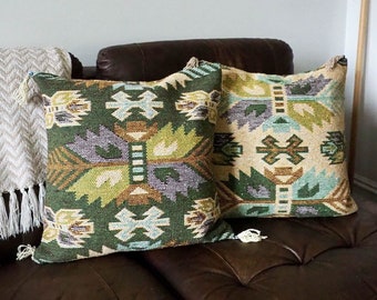 45 X 45 Green Cream Leaf Ikat Cushion, Kilim Cushion, Aztec Cushion, Boho Cushion, Southwestern Cushion