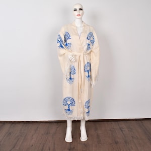 Muslin Beach Kimono, Custom Wedding Gift, Personalized Housecoat, Life of Tree Bathrobe, Robe-Kimn