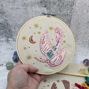 Bird Embroidery Hoop Kit: Folk Art Screen Print, 6”