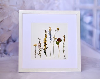 Pressed Wildflowers Art, Pressed Wildflowers Framed,Christmas Day Gift Idea,Mum frame, Mum Gift, Gift for Mom, Gift for Mom from Daughter