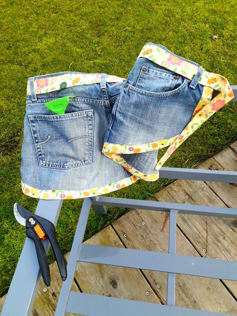 Tablier de Jardinage en Jean Recyclé