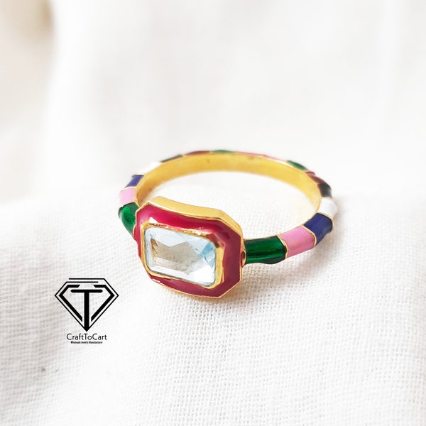 Emaille ring met blauwe topaas: sterlingzilveren minimalistische band