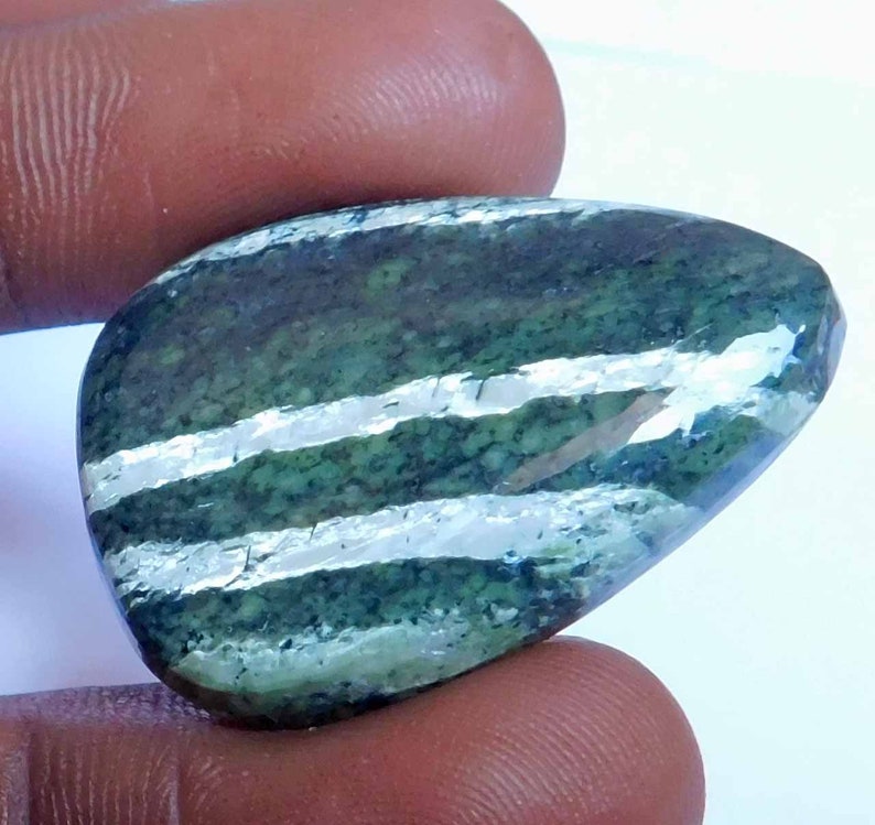 100/% Natural Beautiful Design Silver Flash Green Swiss Opal Pear Shape Loose Gemstone Well Polished Crazy Lace loose stone 36Cts 32x22x6mm