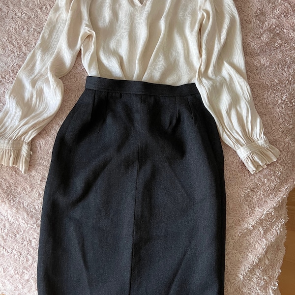 YSL vintage grey wool midi skirt with pockets size XS