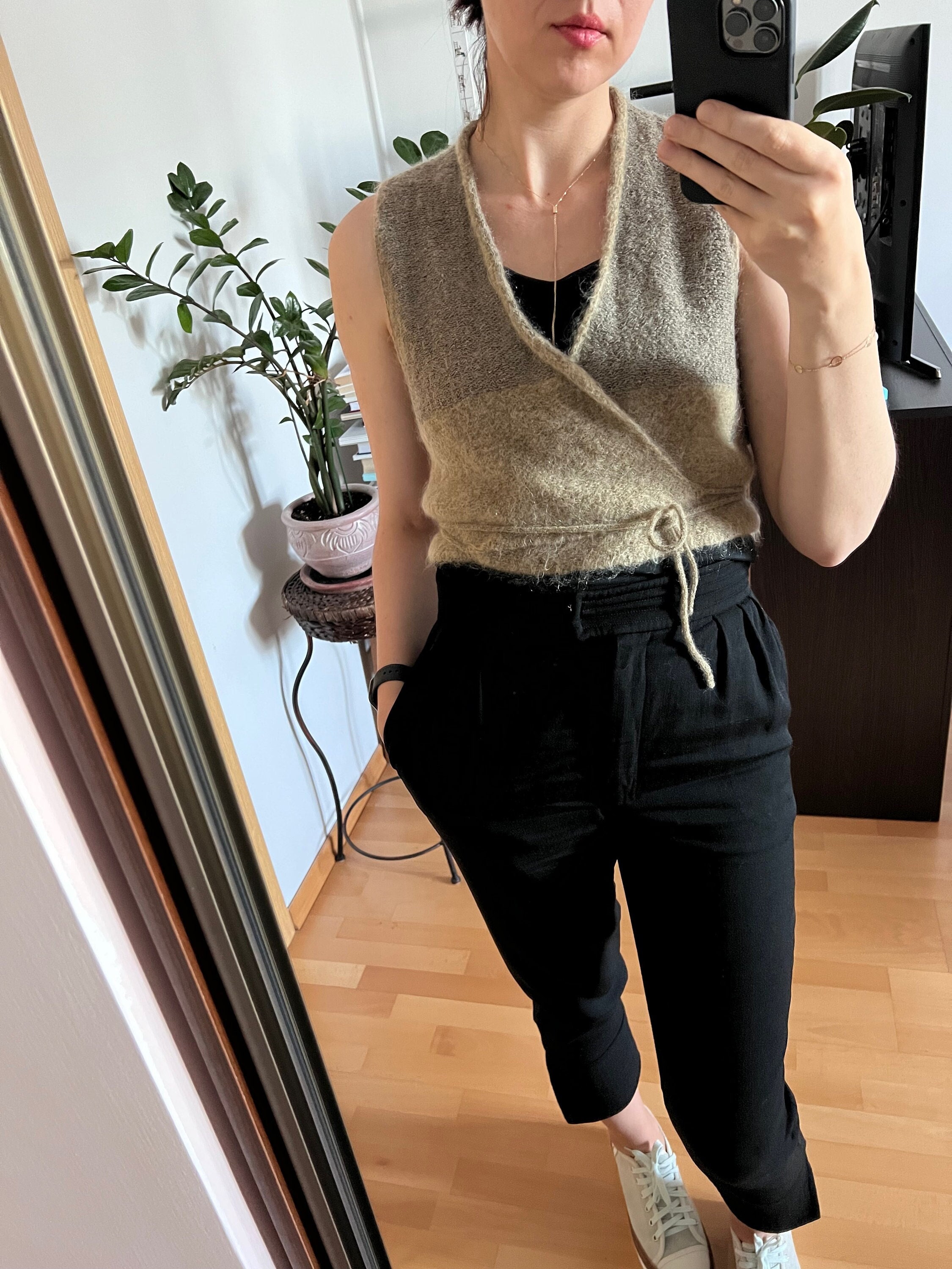 Sarah Pacini wool crop vintage vest size S-M