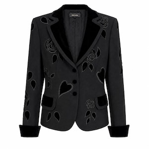 Vintage Escada blazer uit de jaren 2000 met zwarte rozen en hartjesprint, maat 42 M-L
