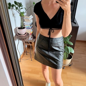 Sarah Pacini black crop top size S