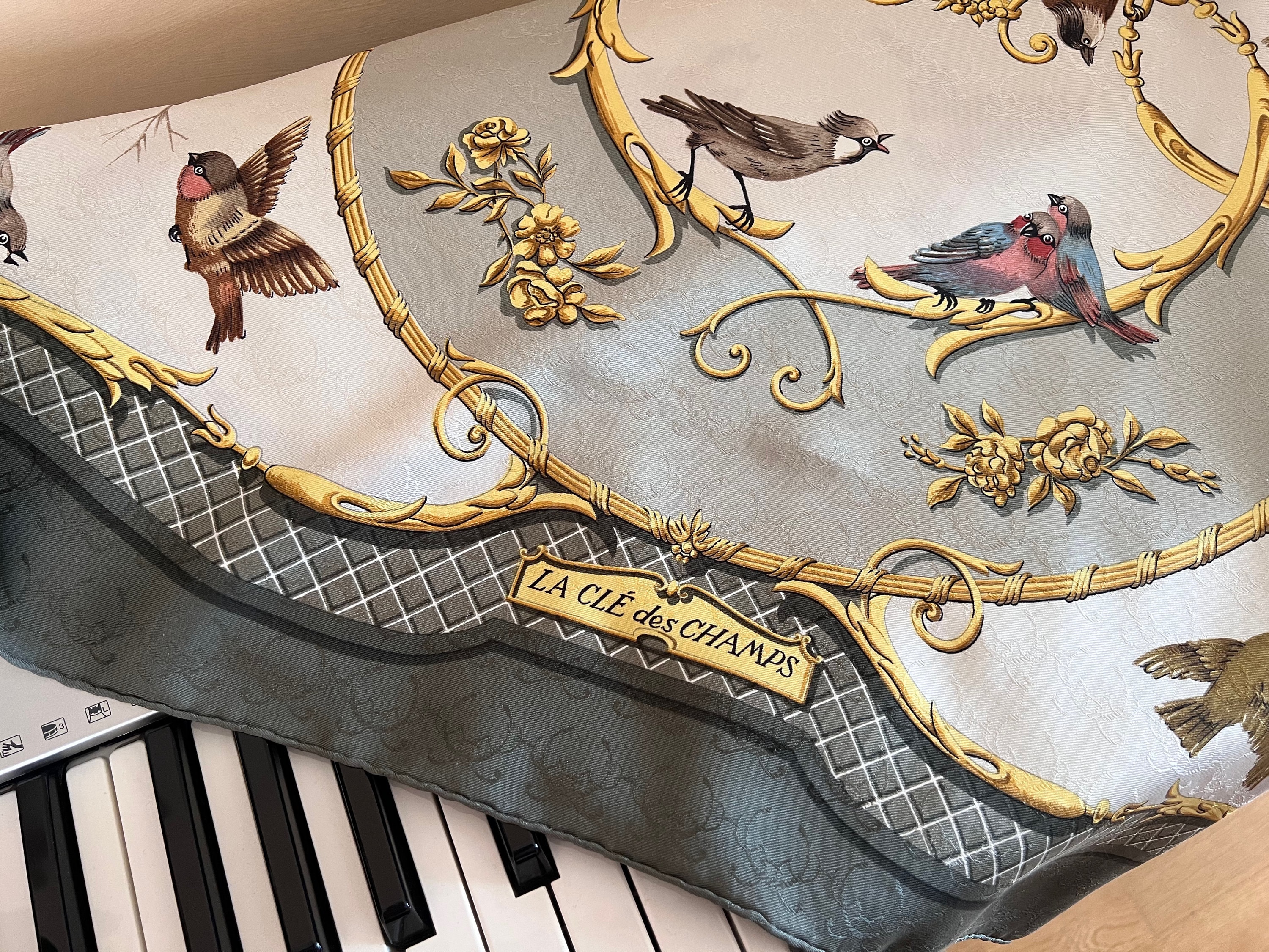 Hermès La Clé Des Champs Vintage Silk Scarf Carre 90