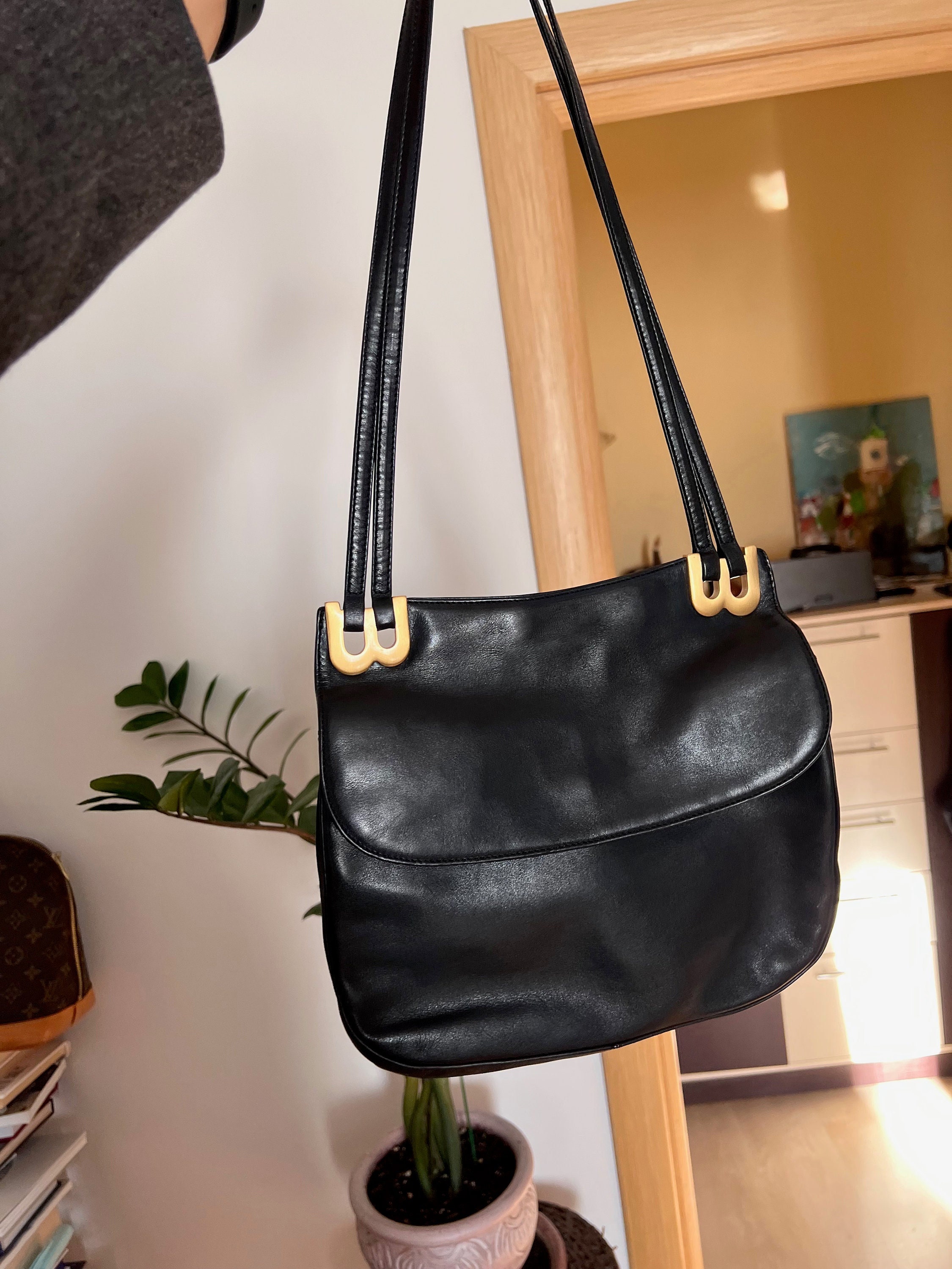 BALLY Leather Black Vintage Shoulder Bag - Etsy BALLY Leather Black Vintage Shoulder Bag - Etsy