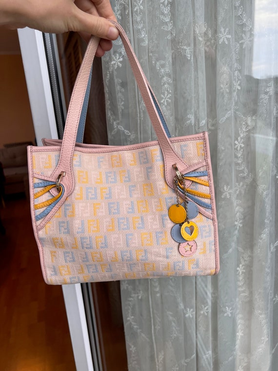 FENDI ズッカ柄 本物 ピンクベージュ キャンバス レザー ミニトート 