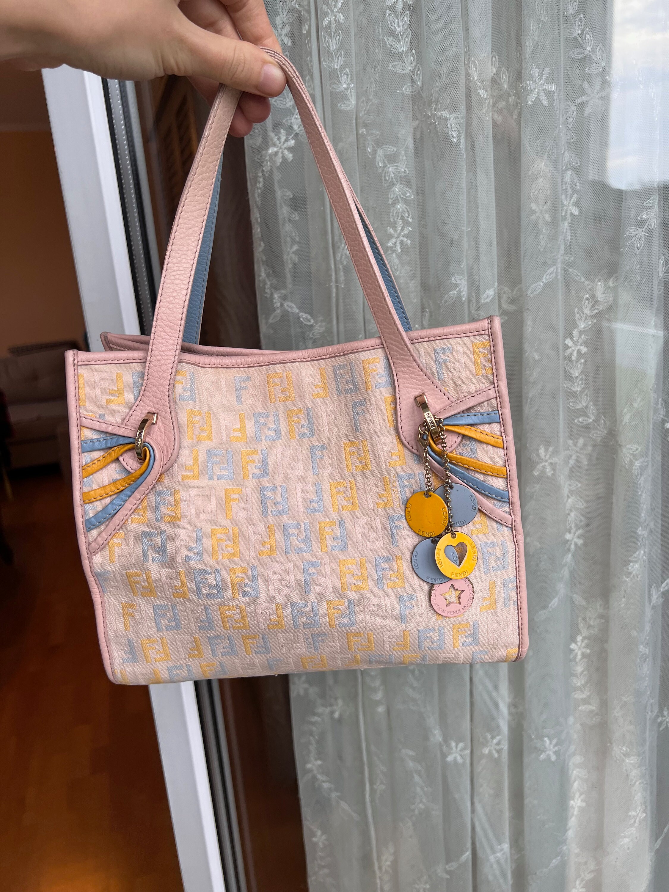 美品 フェンディ ハンドバッグ ミニトート ズッカ キャンバス レザー