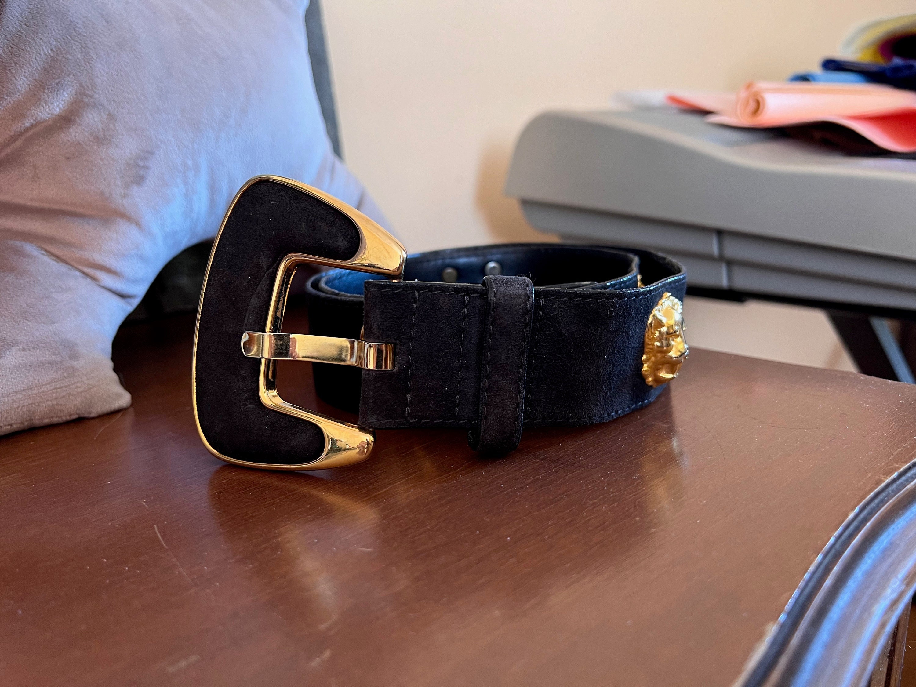 Escada Belt Black Suede & Gold Sz 38 Belt Escada Brown size 80 cm in Suede - 44402385 main image 2