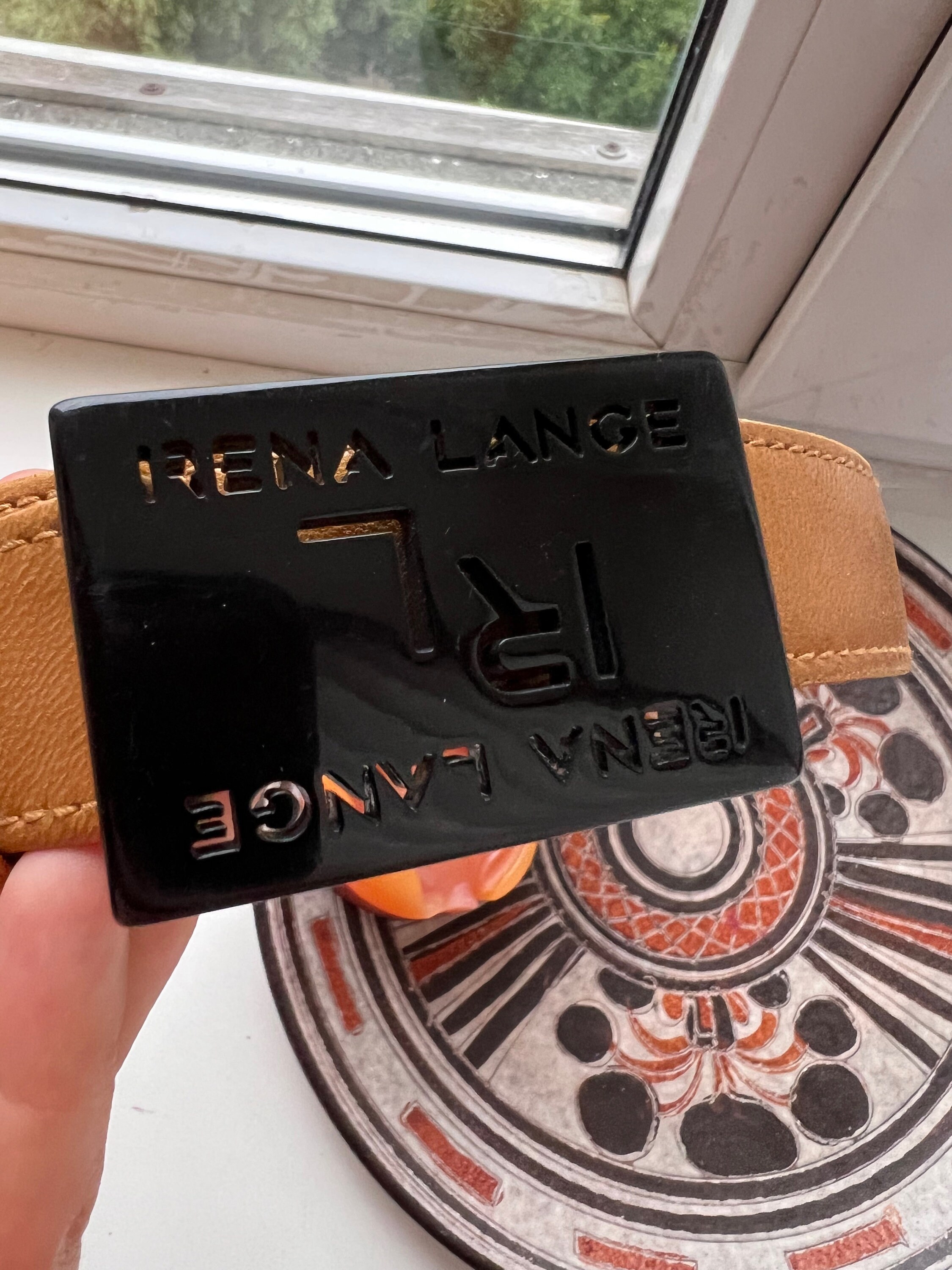 Rena Lange Beige and Black Leather Vintage Logo Belt Size XS / S Made In Italy Vintage Rena Lange Gold Metal Waist Belt | eBay main image 4