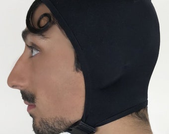 Half and Half swim cap with chinstrap and buckle detail - Black and white