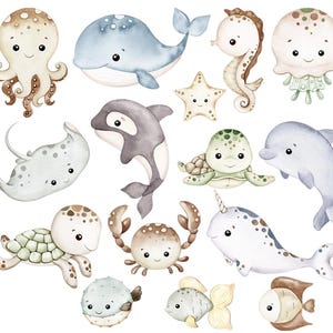 K&ouml;nnte beinhalten: Aquarellillustrationen verschiedener Meeresbewohner, darunter ein Oktopus, ein Wal, ein Seepferdchen, eine Qualle, ein Seestern, ein Stechrochen, ein Orca, eine Schildkr&ouml;te, ein Delfin, eine Krabbe, ein Kugelfisch, ein Fisch und ein Narwal. Sanfte Pastellfarben.