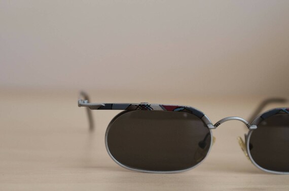 Retro Sunglasses - image 7