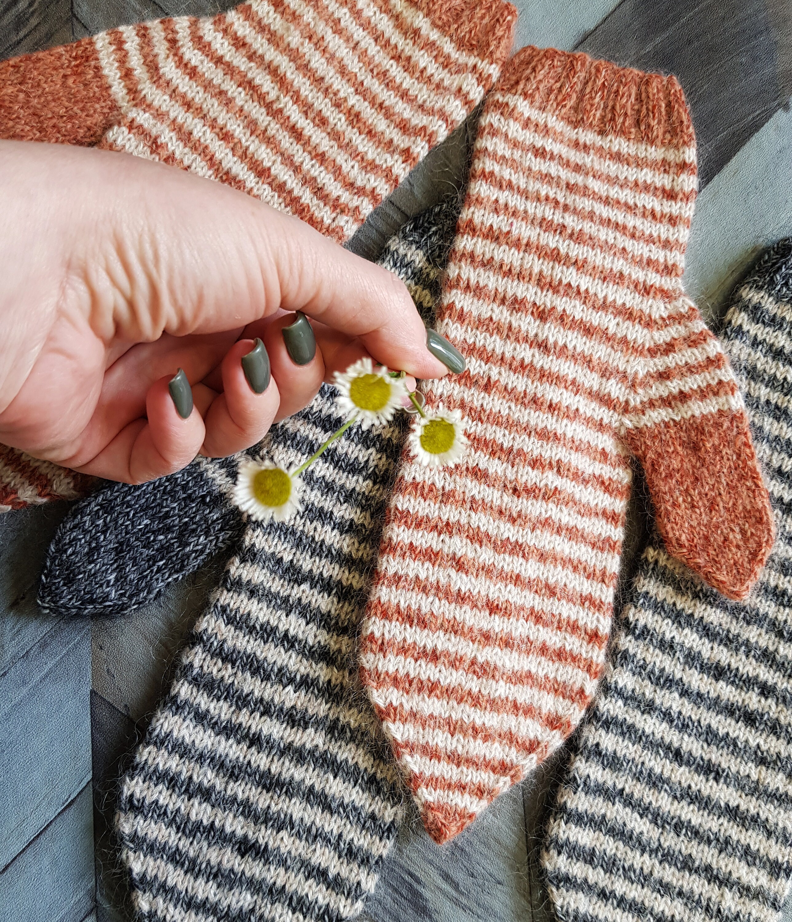 Pdf mohair striped mittens knitted pattern PDF Scandinavian Etsy