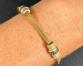 Bracelet ancien en or 15 carats Albertina : chaîne de queue de renard victorienne avec perles en émail