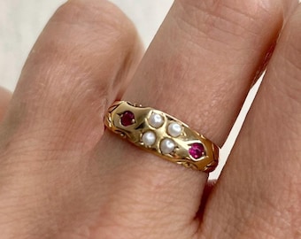 Antique 18ct Gold, Victorian Ruby & Pearl Ring With Pretty Carved Shoulders, Hallmarked Birmingham 1898