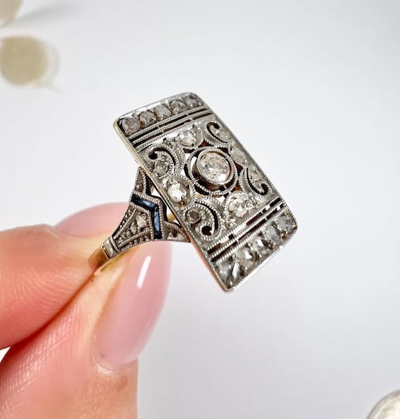 Antique 18ct Gold & Platinum Stamped, Authentic 1920s Art Antique 18ct Gold & Platinum Stamped, Authentic 1920s Art