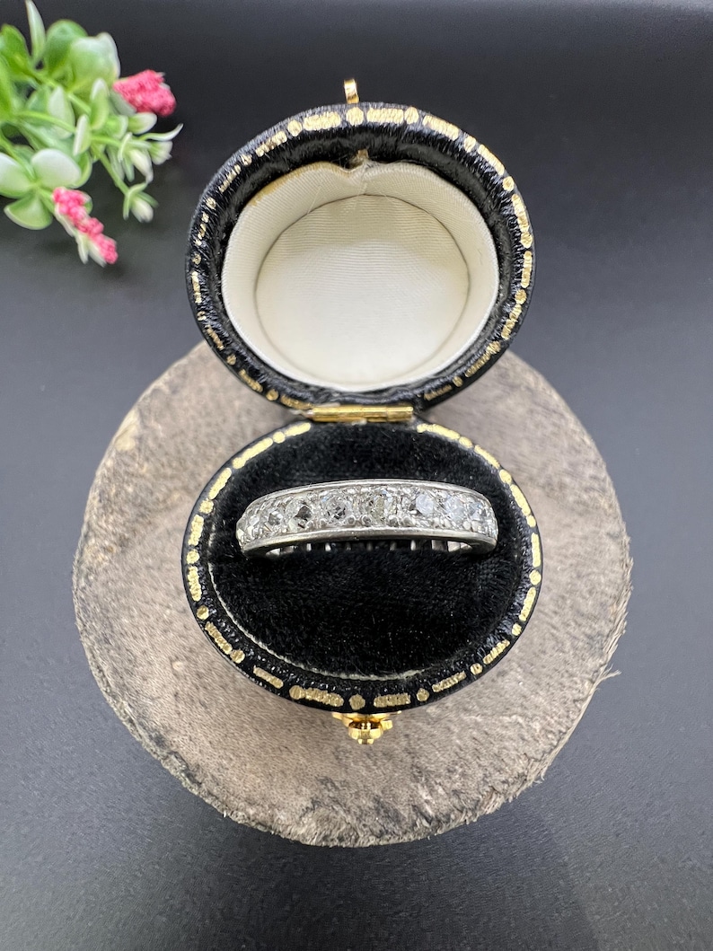 Antik platina från 1920-talet, fransk stämplad, alliansring med 1,20 karat diamant, vigselring bild 8