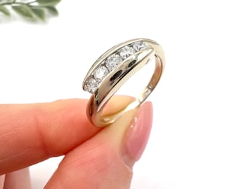 Vintage 18ct White Gold, Diamond Five Stone Crossover Engagement Ring